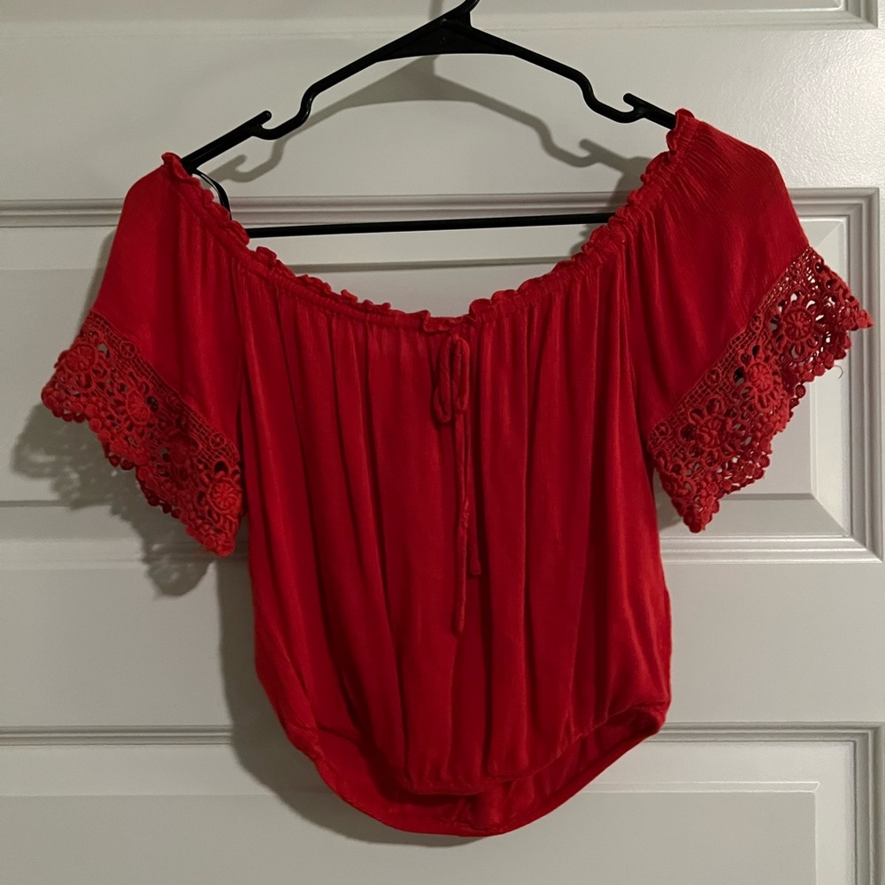 Red crop top
